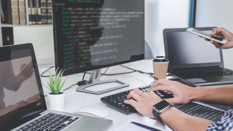 How to Mount and Dismount Exchange Mailbox Databases Using PowerShell