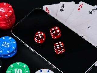 How mobile tech is reshaping online casino access