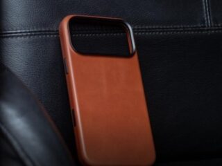 The Thread and the Edge: Demystifying the Micro-Details of a RYAN London Leather Case